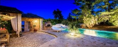 La villa de nuit